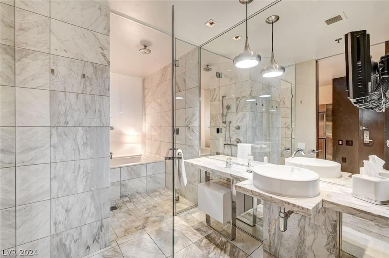 Apartamento Luxurious Balcony Access 26319